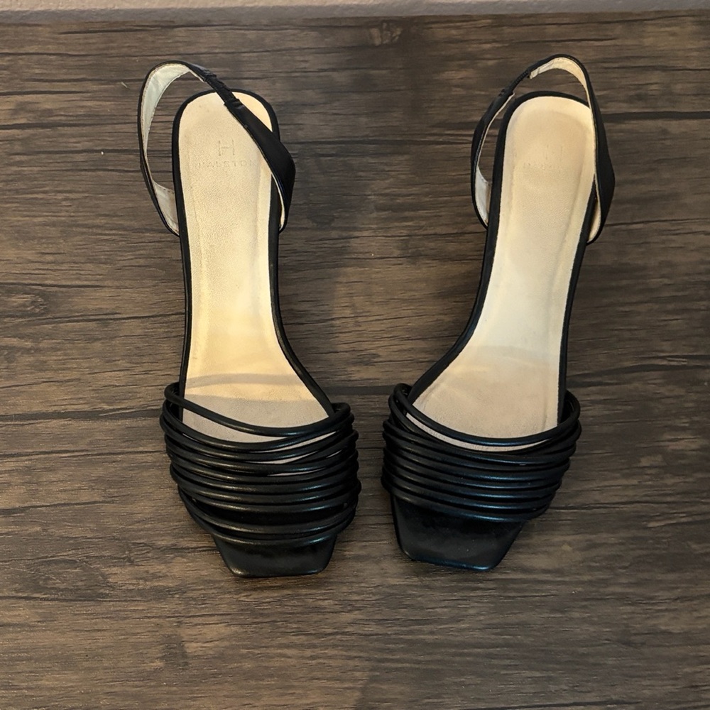 shoes size 6.5